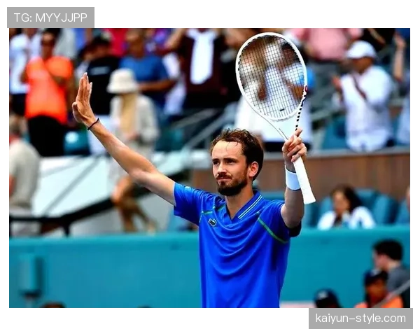 迈阿密站冷门分析：卫冕冠军梅德韦杰夫为何不敌黑马选手